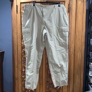 Like new! X Large cotton fatigue pants khaki